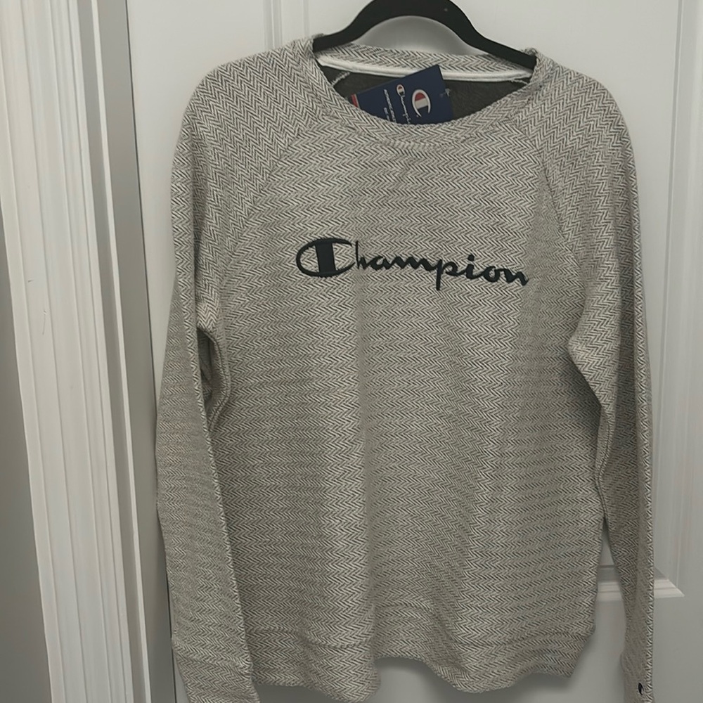 Champion women’s new with tag size large